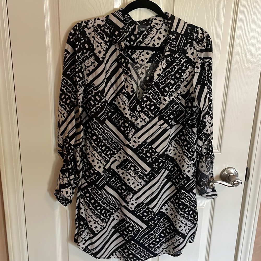 Urban outfitters, size large long blouse